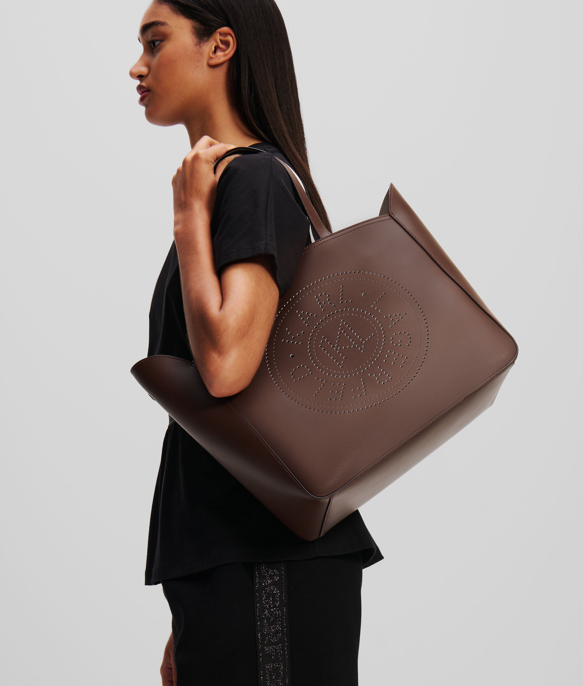 (image for) Refreshing K/Circle Large Perforated Tote Bag